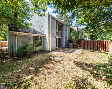 2232 Southgate Square - Photo Thumbnail 28