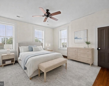 415 William - Photo Thumbnail 8