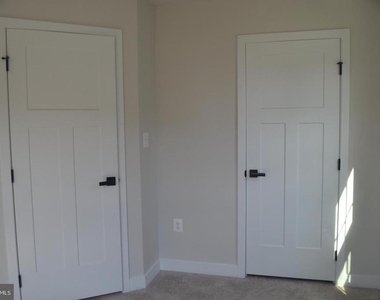 1015 Rampart Drive - Photo Thumbnail 23