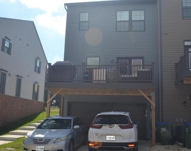 1015 Rampart Drive - Photo Thumbnail 42
