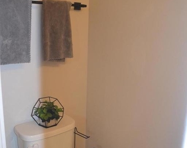 1015 Rampart Drive - Photo Thumbnail 27