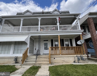 1819 W Market Street - Photo Thumbnail 5