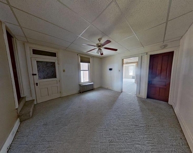 1819 W Market Street - Photo Thumbnail 2