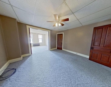 1819 W Market Street - Photo Thumbnail 1