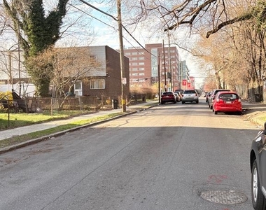 2126 N 12th Street - Photo Thumbnail 9