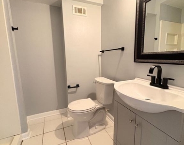 2126 N 12th Street - Photo Thumbnail 6
