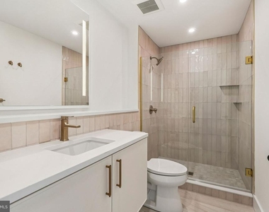20 W Allens Lane - Photo Thumbnail 14