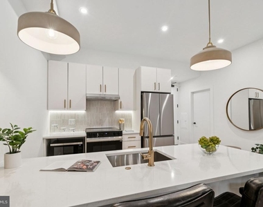 20 W Allens Lane - Photo Thumbnail 6