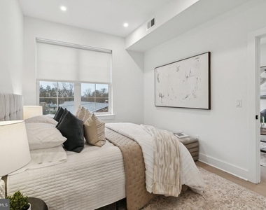 20 W Allens Lane - Photo Thumbnail 12