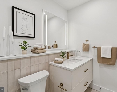 20 W Allens Lane - Photo Thumbnail 5