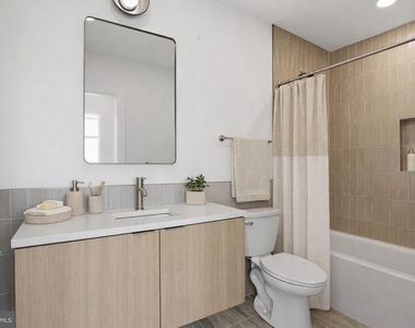 1440 N Front Street - Photo Thumbnail 18