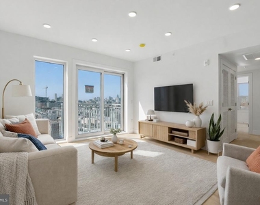 1440 N Front Street - Photo Thumbnail 13