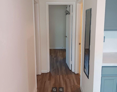 5304 Jackson Street - Photo Thumbnail 3