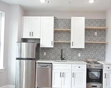 4139 W Girard Avenue - Photo Thumbnail 6