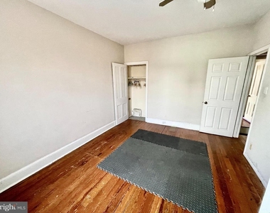 3650 Calumet Street - Photo Thumbnail 9