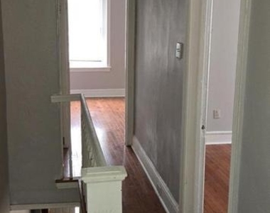 1601 S Lecount Street - Photo Thumbnail 3