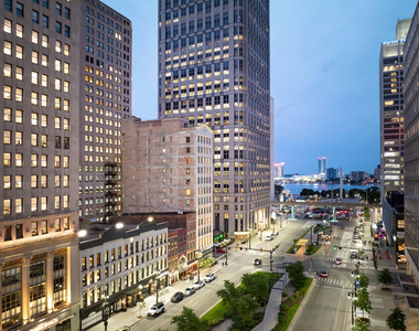 600 Woodward Avenue - Photo Thumbnail 3