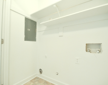 3516 Casine Court - Photo Thumbnail 8