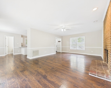 3516 Casine Court - Photo Thumbnail 9