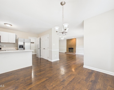 3516 Casine Court - Photo Thumbnail 13