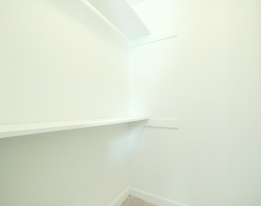 3516 Casine Court - Photo Thumbnail 12
