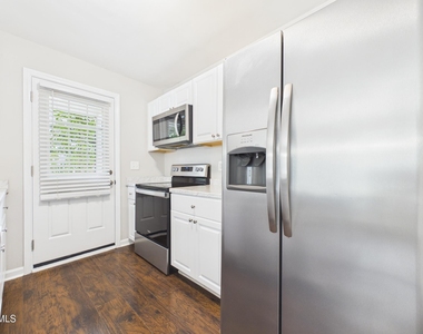 3516 Casine Court - Photo Thumbnail 19