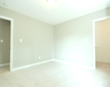 3516 Casine Court - Photo Thumbnail 11