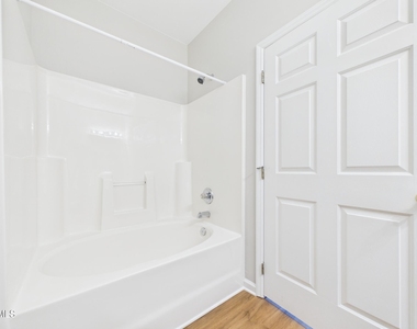 2111 Kudrow Lane - Photo Thumbnail 30