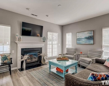 3311 Archdale Drive - Photo Thumbnail 4