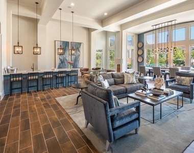 100 Village Crossing Drive - Photo Thumbnail 4