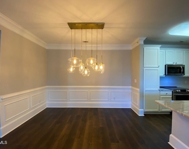 421 Waterford Lake Drive - Photo Thumbnail 5