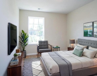 121 Mazzeo Drive - Photo Thumbnail 11