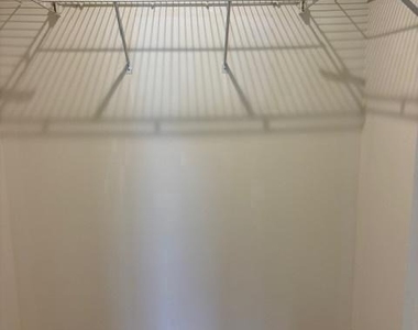 2403 Beacon Drive - Photo Thumbnail 12