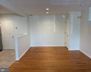 2403 Beacon Drive - Photo Thumbnail 3