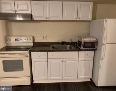 814 Johnson Grove Lane - Photo Thumbnail 5