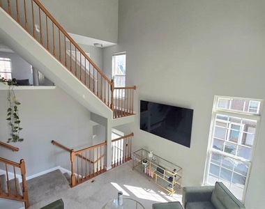 1604 Post Oak Drive - Photo Thumbnail 6