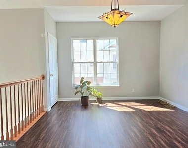 1604 Post Oak Drive - Photo Thumbnail 10