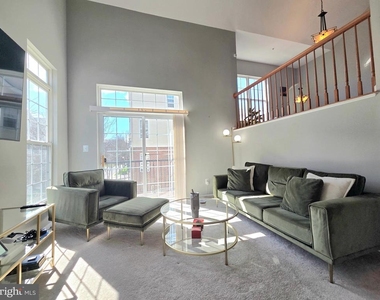 1604 Post Oak Drive - Photo Thumbnail 7