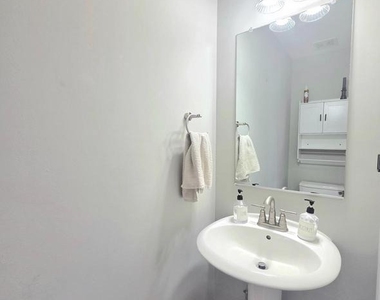1604 Post Oak Drive - Photo Thumbnail 24