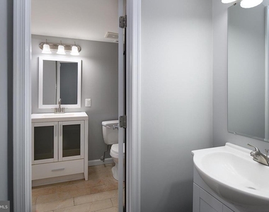 10133 Prince Place - Photo Thumbnail 11