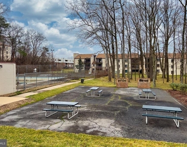 10133 Prince Place - Photo Thumbnail 19