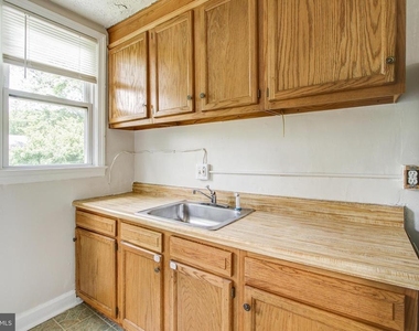 6120 41st Avenue - Photo Thumbnail 21