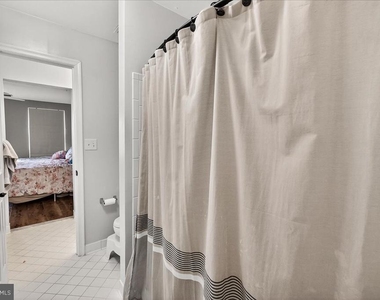910 Featherstone Street - Photo Thumbnail 23
