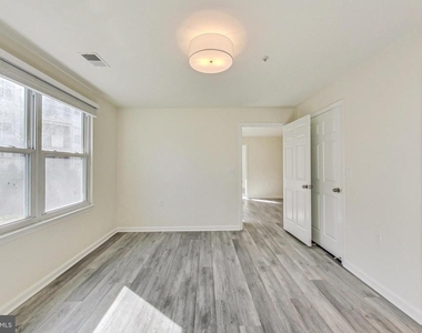15300 Diamond Cove Terrace - Photo Thumbnail 15