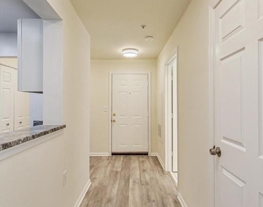 15300 Diamond Cove Terrace - Photo Thumbnail 3