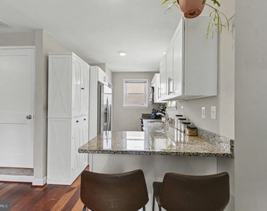 2507 Glencoe Rd - Photo Thumbnail 7