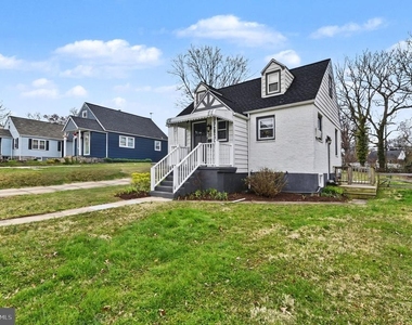 2507 Glencoe Rd - Photo Thumbnail 2
