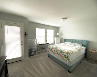 1772 Yaupon Grove Ln - Photo Thumbnail 10