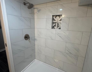 1517 Sycamore Street - Photo Thumbnail 14