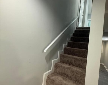 1517 Sycamore Street - Photo Thumbnail 10